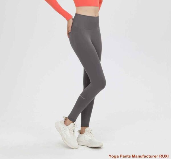 walang tahi na yoga shorts RUXI