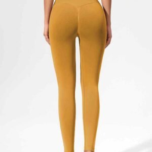 kumportableng pantalon sa yoga
