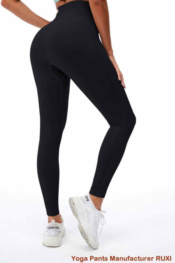 itim at puting sports bra RUXI