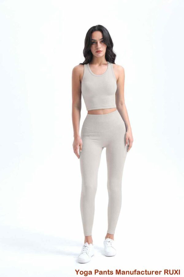 puting football shorts RUXI
